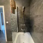 Sun-house - Parkingfree Limited Spaces- 3*