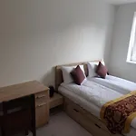 Hotel Sun-house - Parkingfree Limited Spaces- 3*