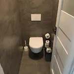 Hotel Sun-house - Parkingfree Limited Spaces- 3*