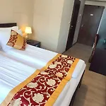 Sun-house - Parkingfree Limited Spaces- Hotel Prag