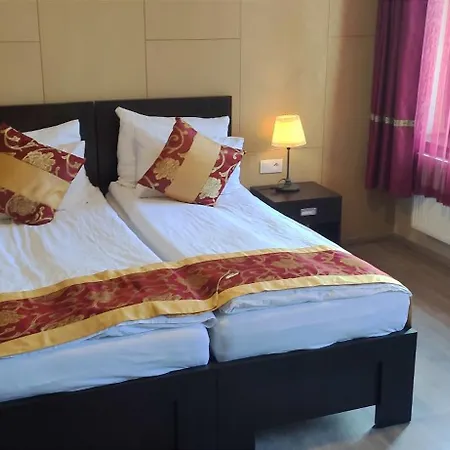 Sun-house - Parkingfree Limited Spaces-