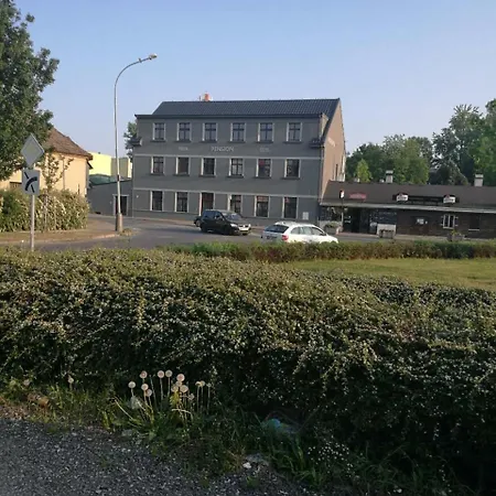 Sun-house Pension&restaurant -parkingfree- Hotel