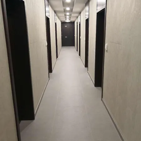 Sun-house - Parkingfree Limited Spaces-