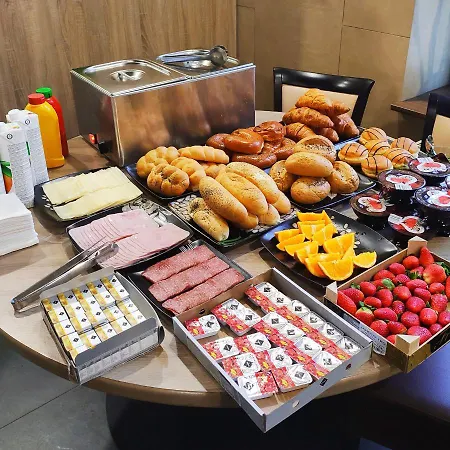 Sun-house Pension&restaurant -parkingfree- Ξενοδοχείο 3*