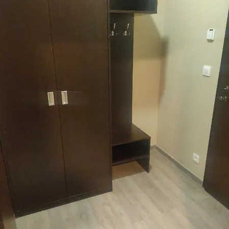 Sun-house - Parkingfree Limited Spaces- 3* Praga