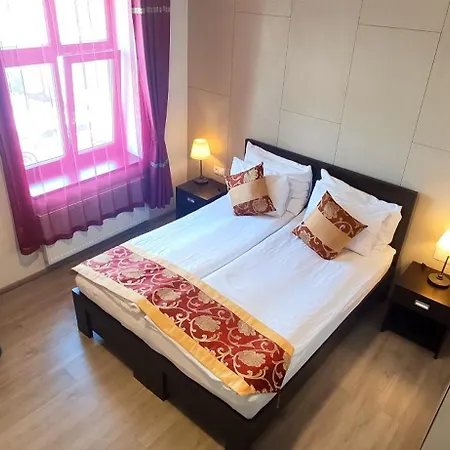 Sun-house - Parkingfree Limited Spaces- 3*