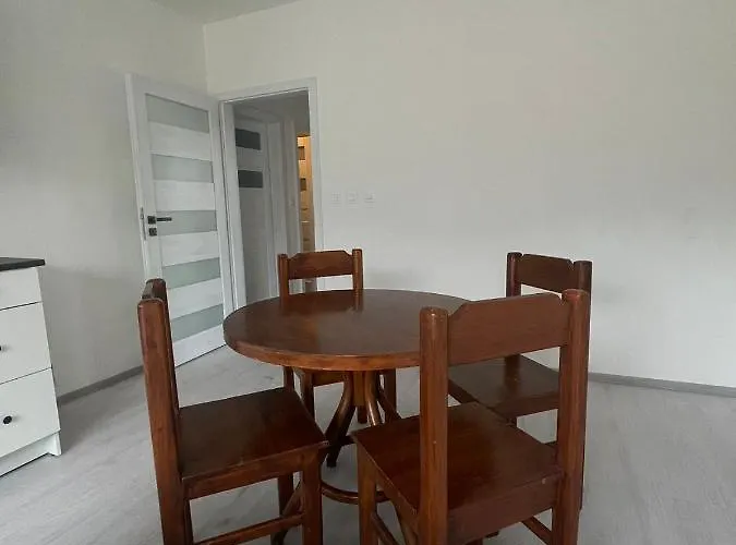 Sun-house - Parkingfree Limited Spaces-