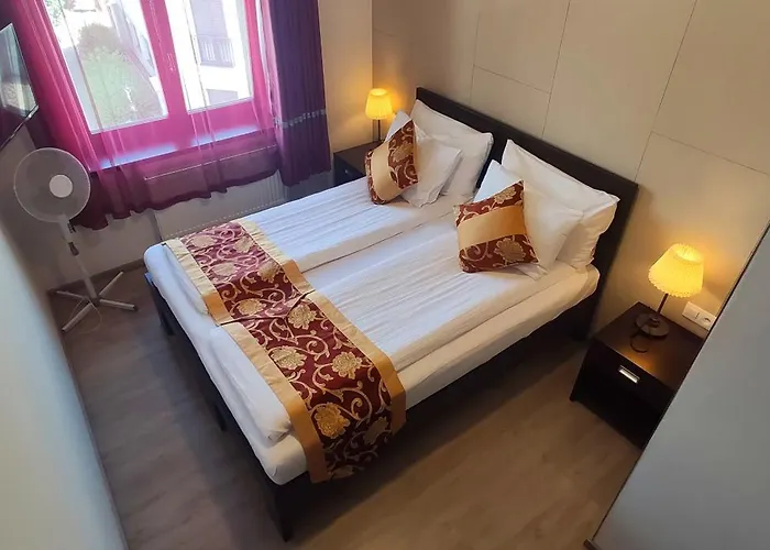 Sun-house - Parkingfree Limited Spaces- Hotel