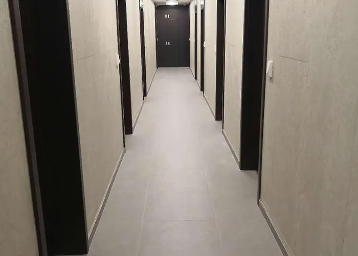 Sun-house - Parkingfree Limited Spaces-