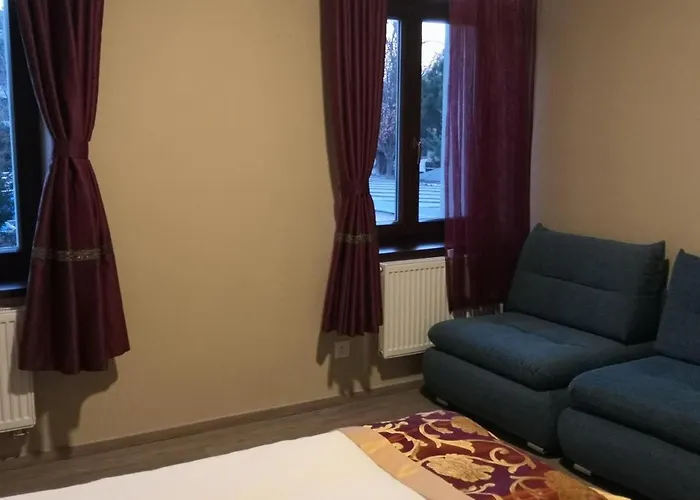 Hotel Sun-house - Parkingfree Limited Spaces- 3*