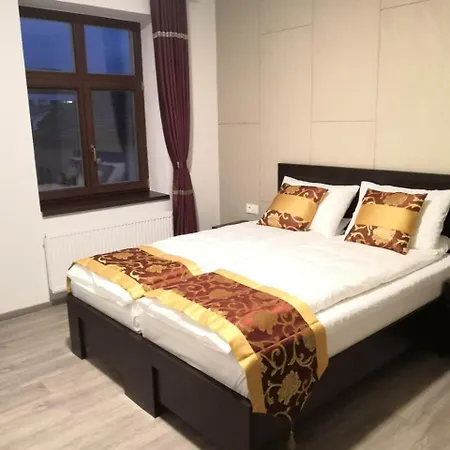 Sun-house Pension&restaurant -parkingfree- Hotel Prague