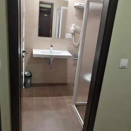 Sun-house Pension&restaurant -parkingfree- Hotel Prague
